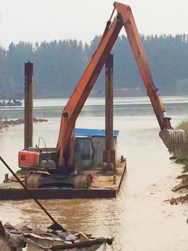 加長臂水路兩用挖掘機(jī)